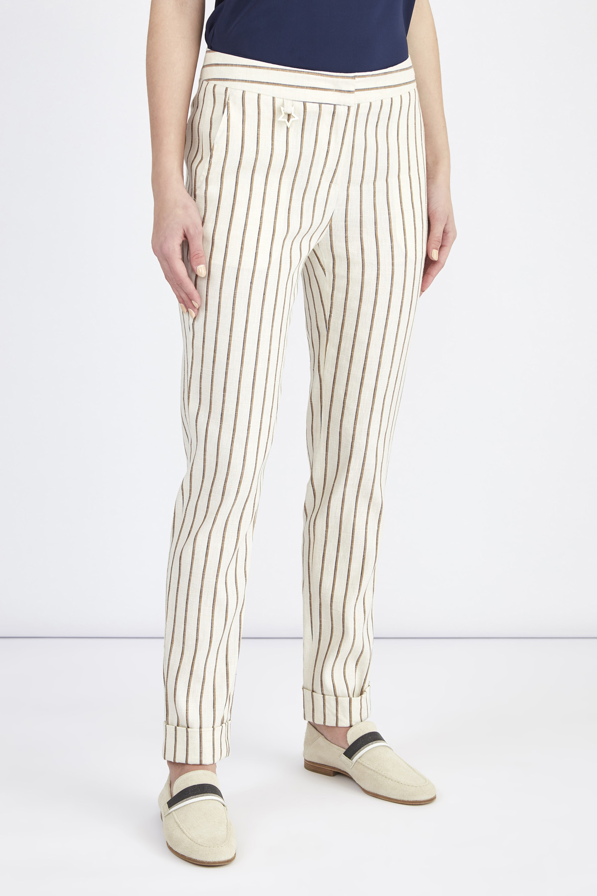 Узкие льняные брюки с принтом в полоску и отворотами LORENA ANTONIAZZI, цвет бежевый, размер 40;44 - фото 3