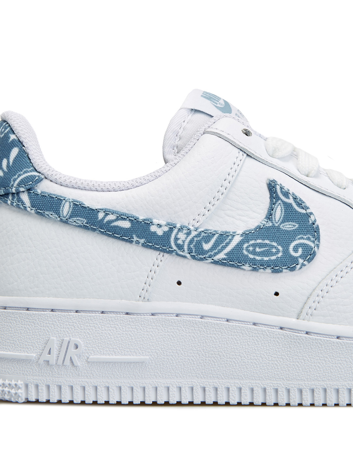 Кроссовки Nike Air Force 1 '07 Essentials 'Blue Paisley' (W) Вид№4