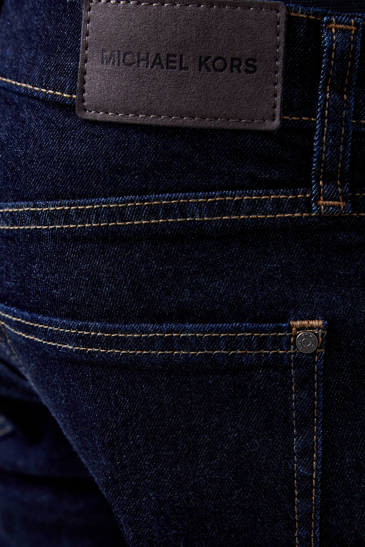 Хлопковые джинсы-slim оттенка индиго MICHAEL KORS, цвет синий, размер 4XL - фото 6