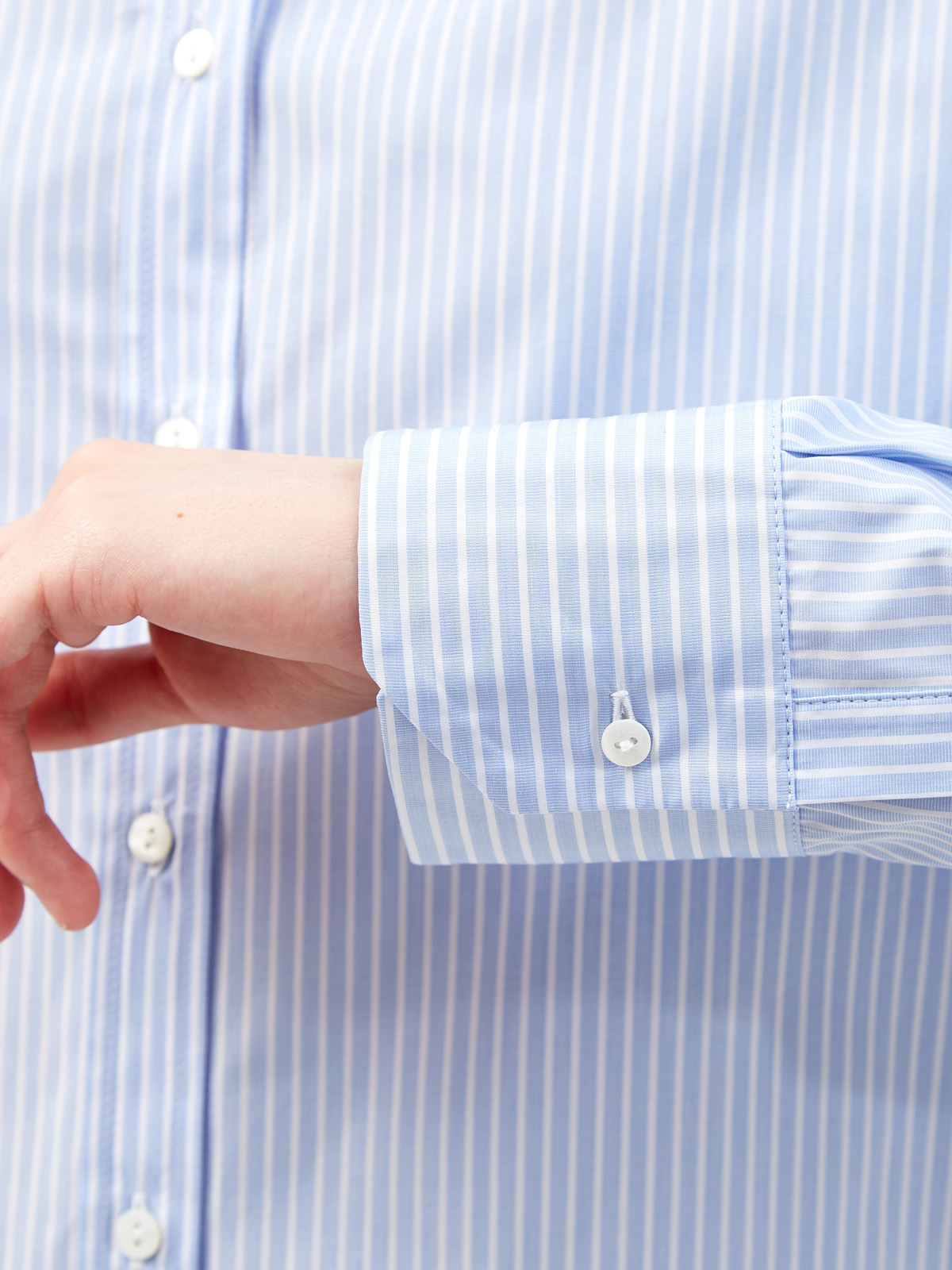 Рубашка из тонкого хлопка с бантом и принтом в полоску FABIANA FILIPPI, цвет голубой, размер 40;42 - фото 4