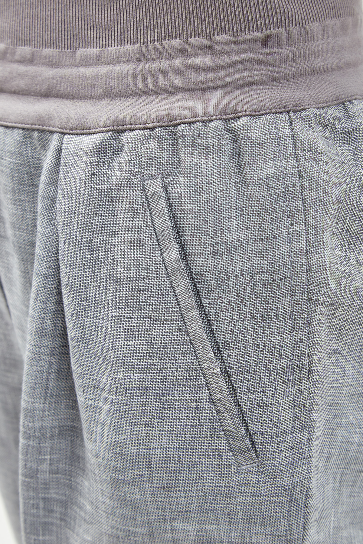 Льняные брюки с отделкой из фирменного джерси LORENA ANTONIAZZI, цвет серый, размер 38 - фото 5