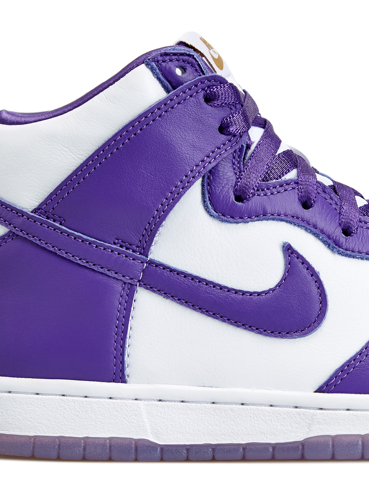 Nike dunk purple