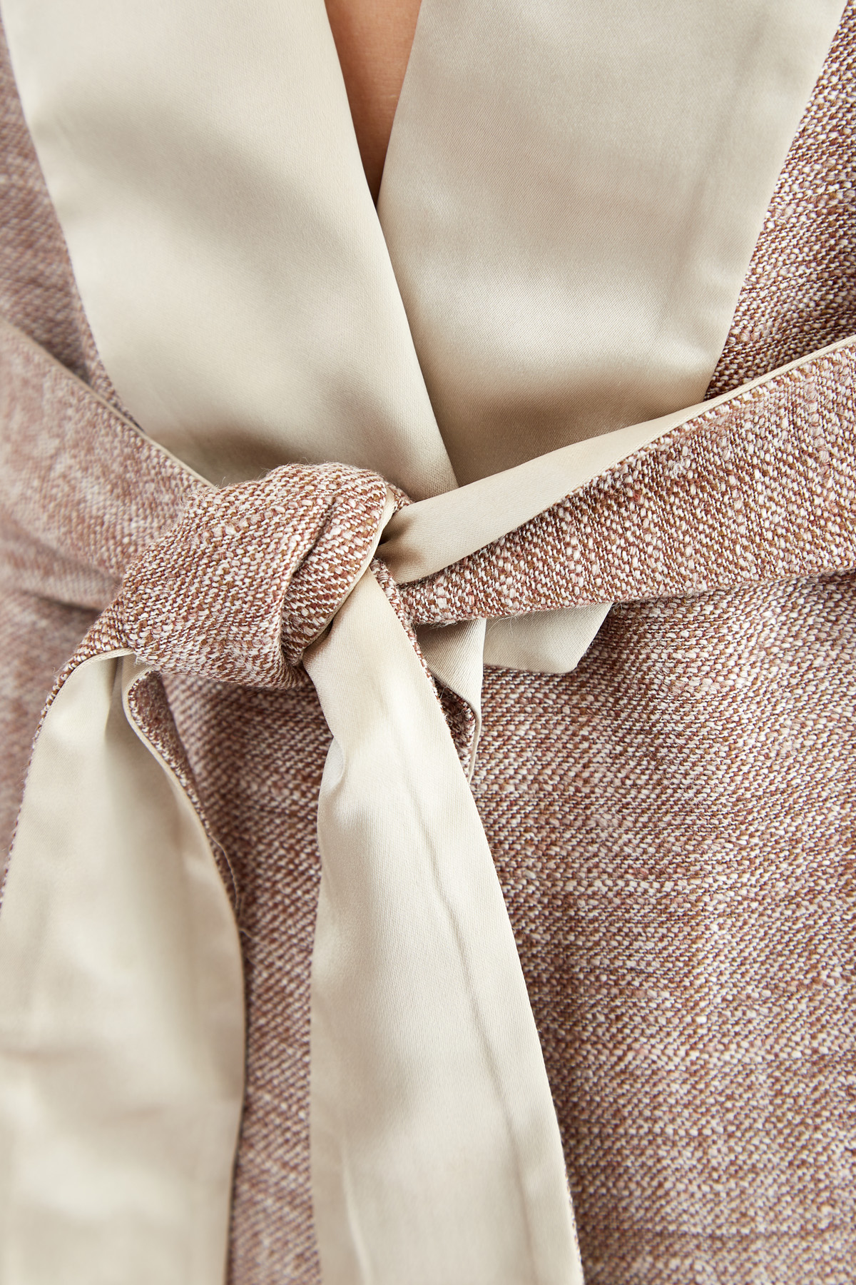 Приталенный жилет из шелка и льна с атласными лацканами FABIANA FILIPPI, цвет коричневый, размер 46 - фото 3