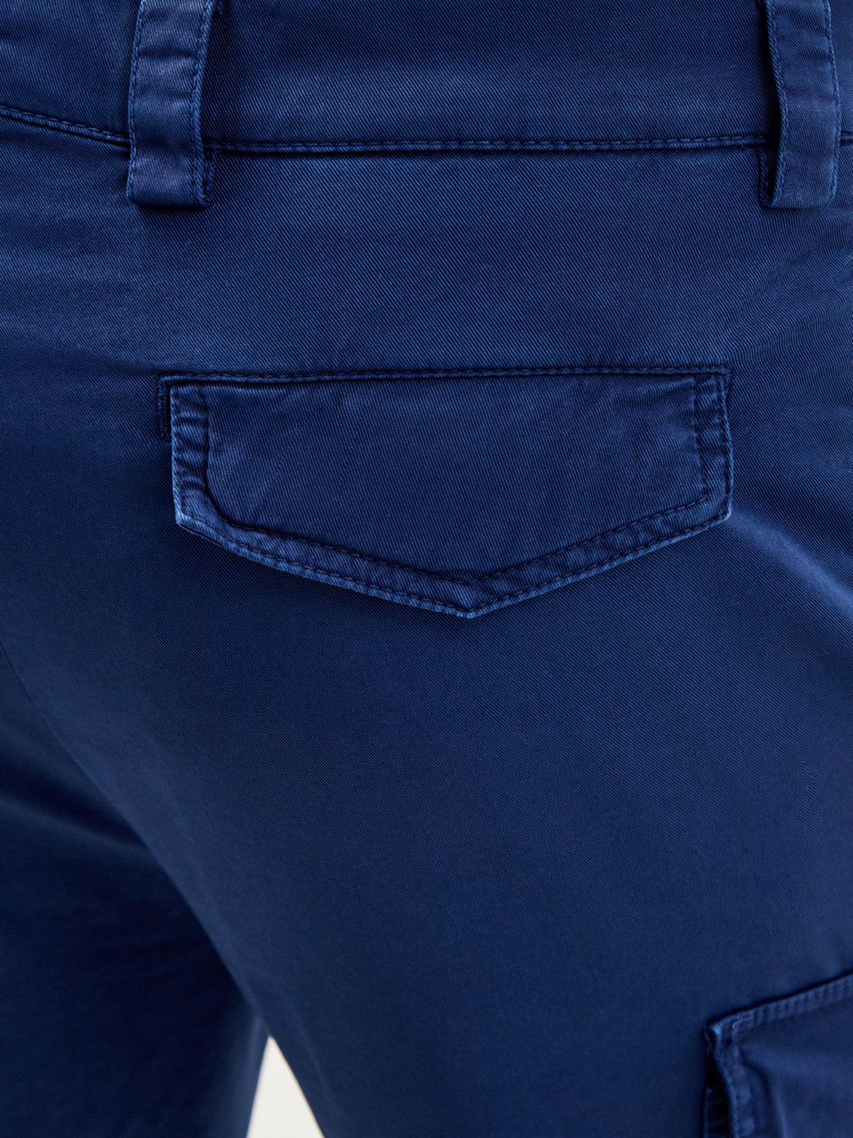 Брюки из хлопкового габардина American Pima с карманами-карго BRUNELLO CUCINELLI, цвет синий, размер 50;52;54;48 - фото 6