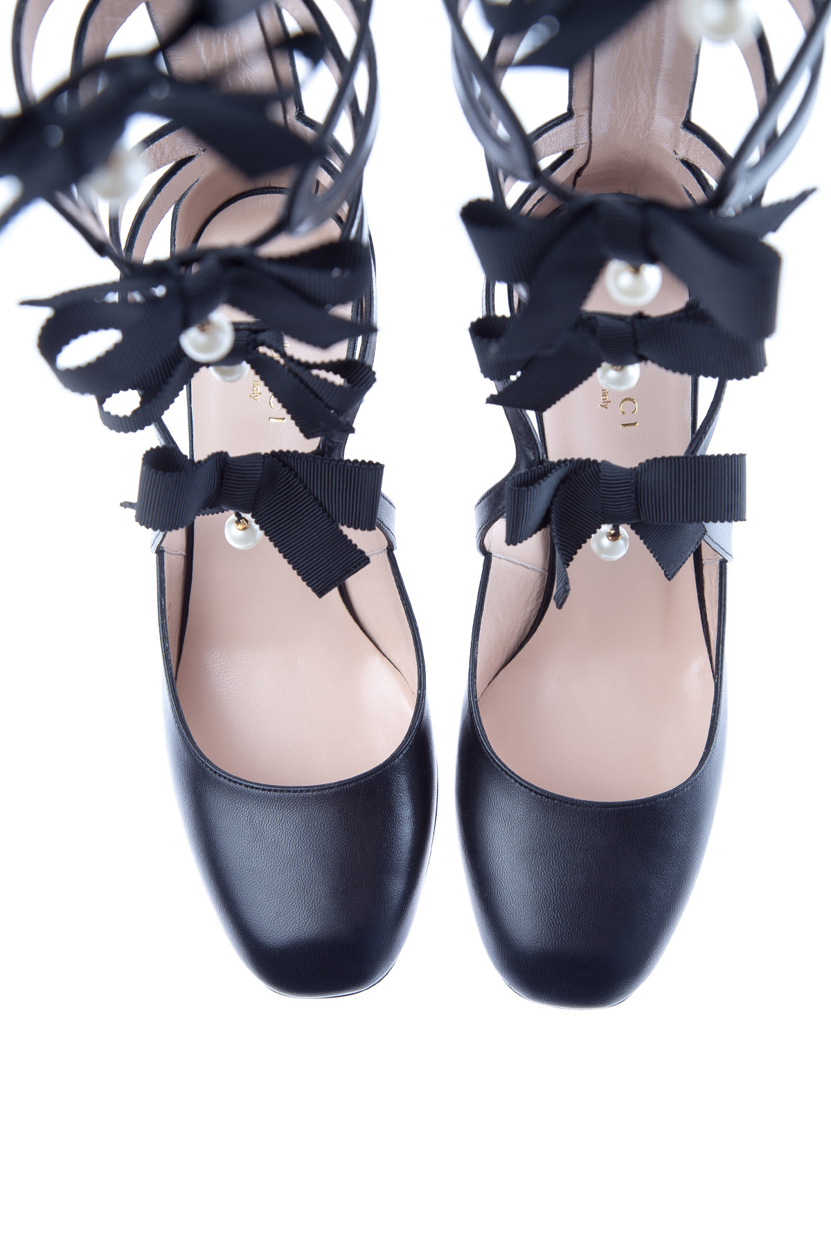 Кожаные туфли-гладиаторы с бантами из корсажной ленты GUCCI, цвет черный, размер 36;36.5;37 - фото 6