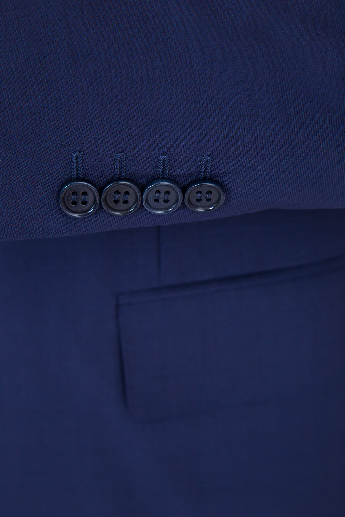 Классический костюм из шерстяной ткани Impeccabile CANALI, цвет синий, размер 52 - фото 6