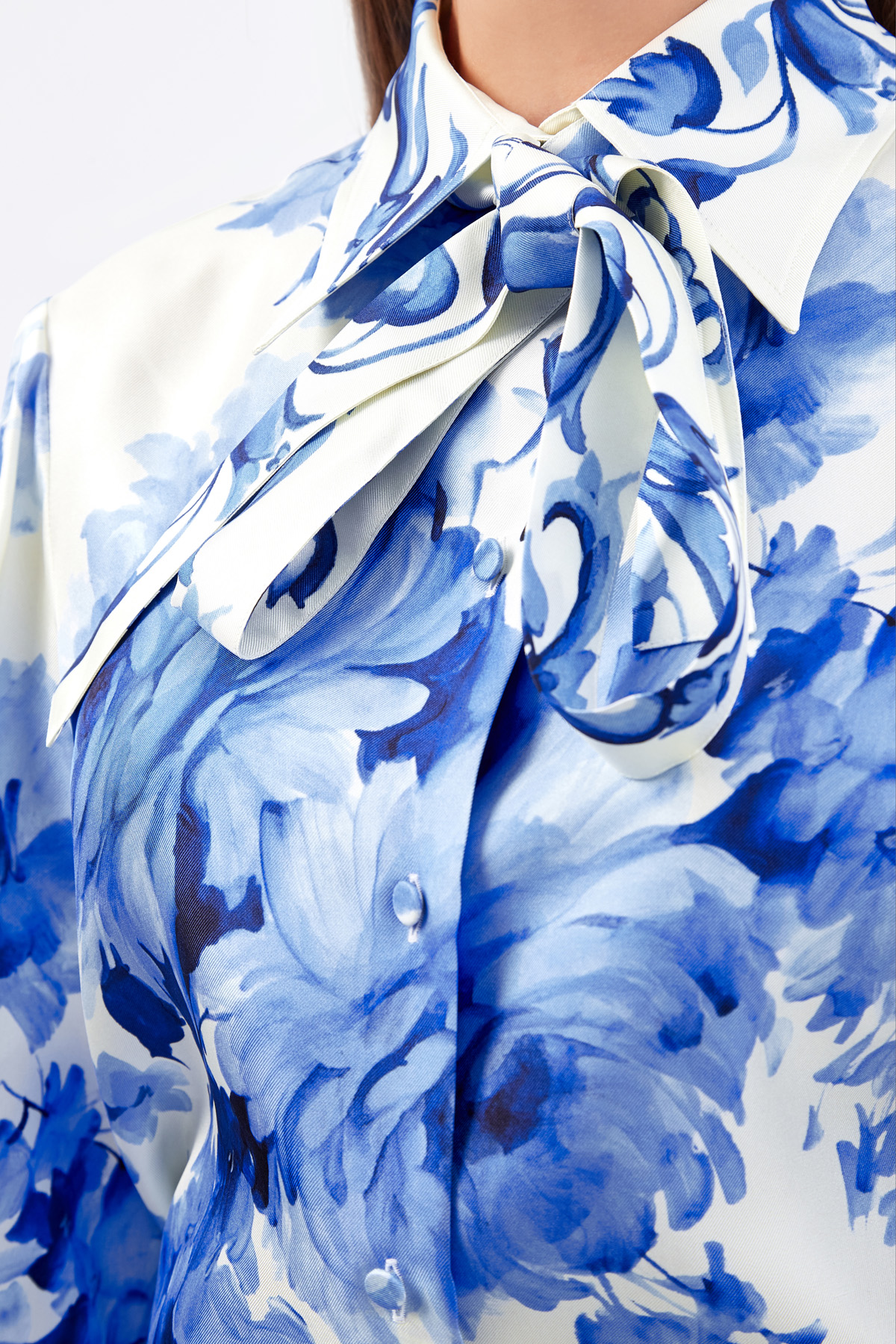 Блуза из шелкового твила с принтом Bluegrace Composition VALENTINO, цвет голубой, размер 40;42;44 - фото 5
