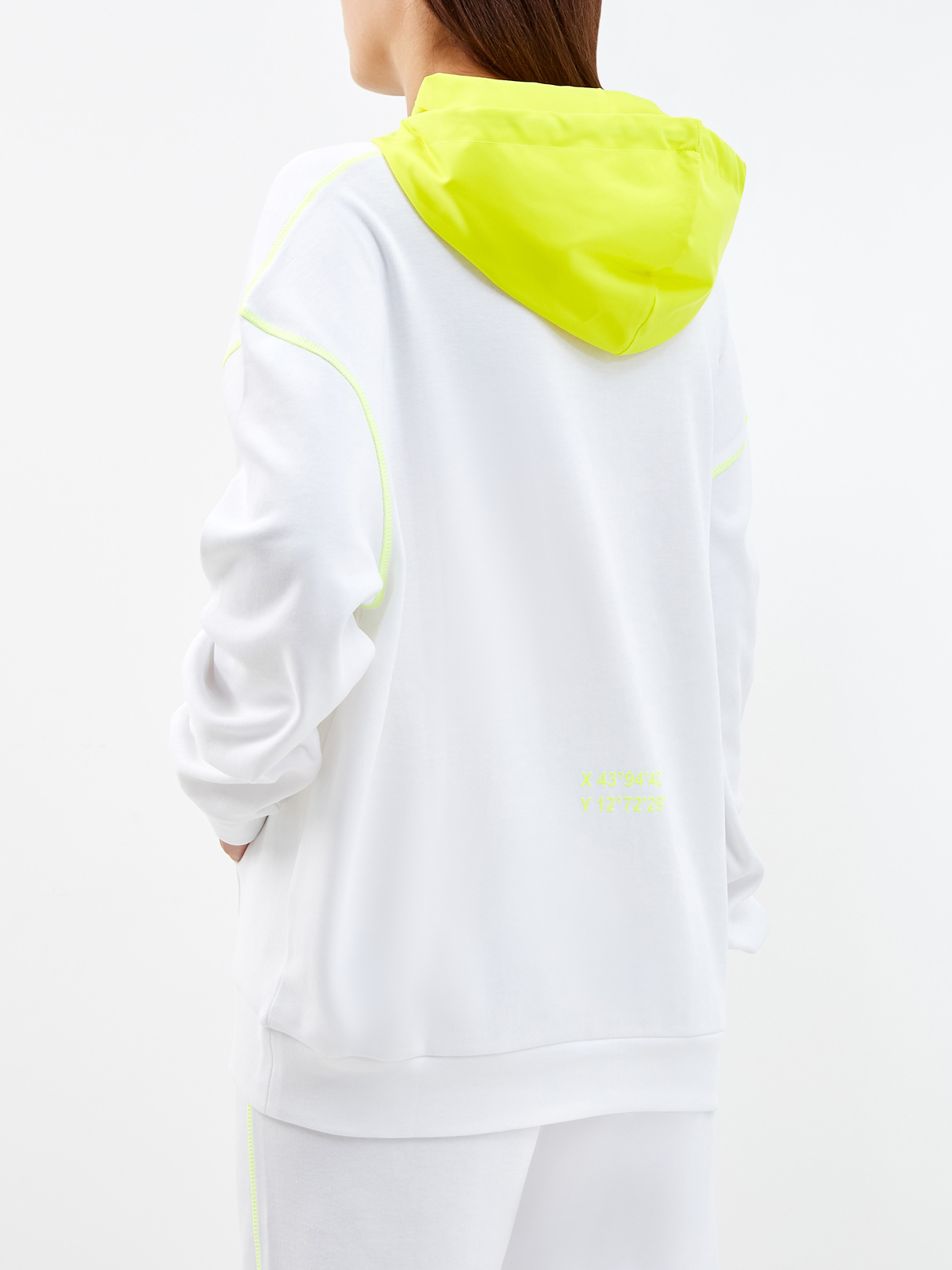 Хлопковое худи с капюшоном в стиле colorblock ICE PLAY, цвет белый, размер XS;S;M - фото 4