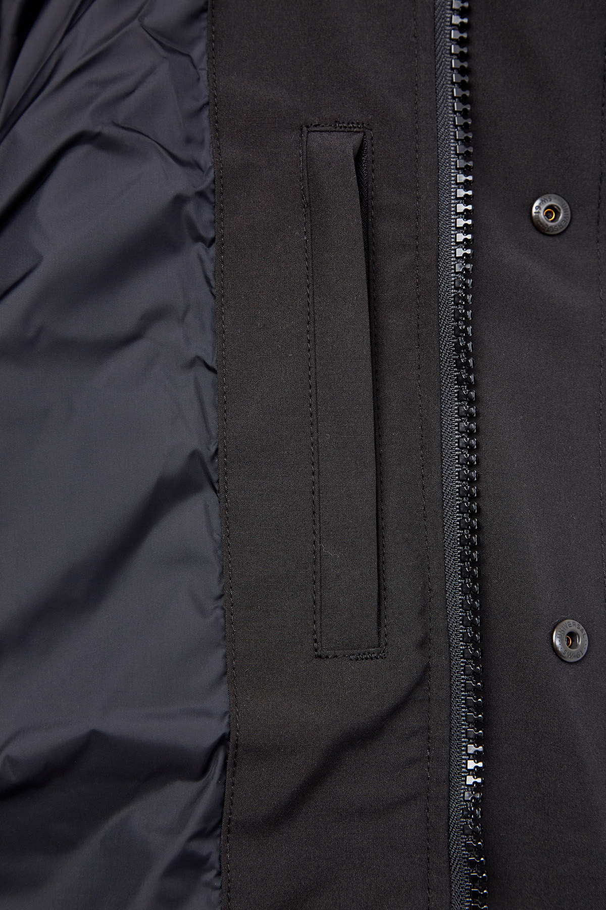 Пуховик Wyndham с потайными манжетами и двойными карманами CANADA GOOSE, цвет черный, размер 2XL - фото 6