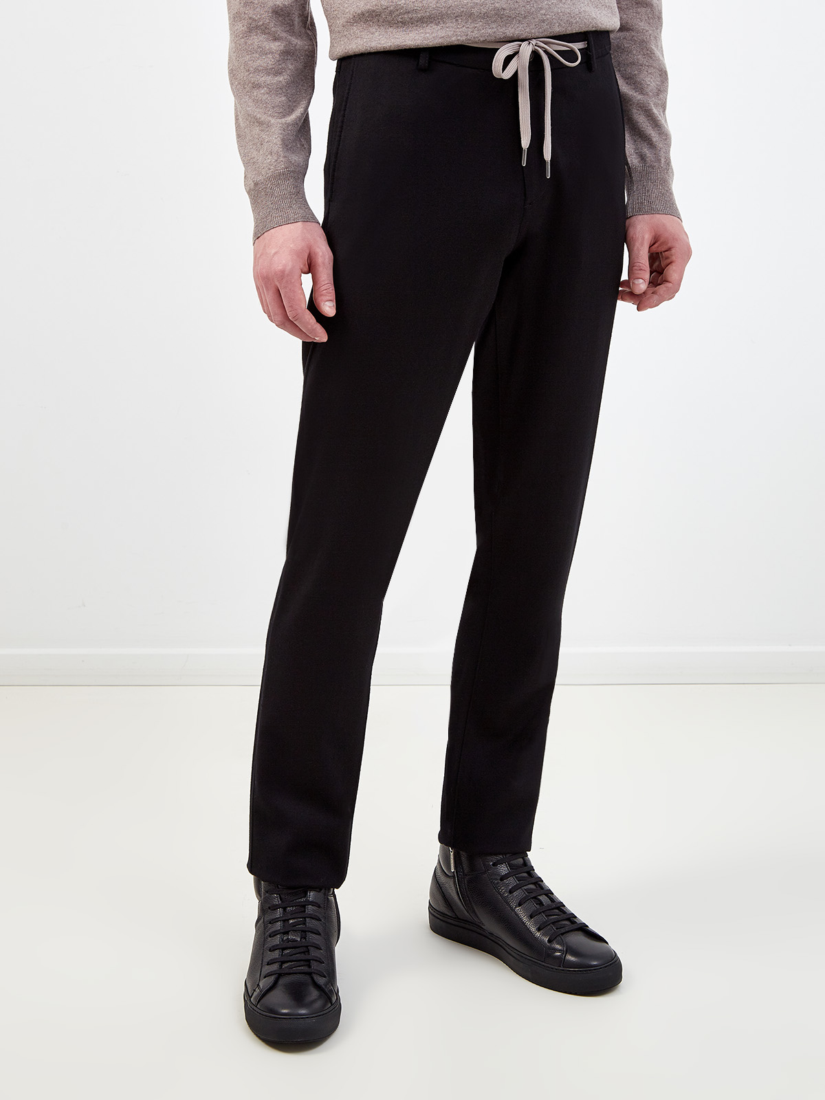 Шерстяные брюки в стиле sprezzatura с контрастной кулиской CANALI, цвет черный, размер 50;56;58;52;48 - фото 3