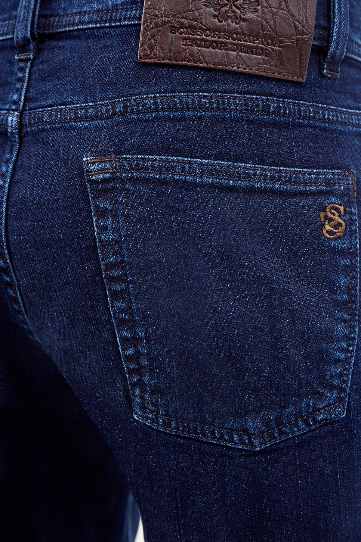 Классические джинсы прямого кроя Cesare с нашивкой из кожи SCISSOR SCRIPTOR, цвет синий, размер 50;54;52 - фото 4