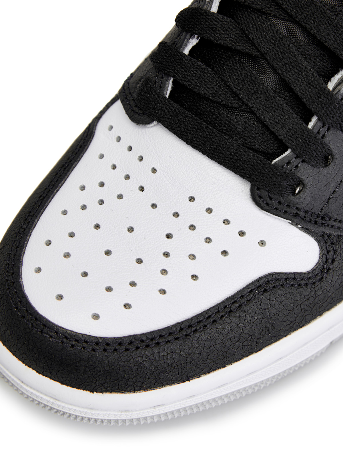 Кроссовки Jordan 1 Retro High OG 'Stage Haze' Jordan, цвет черный, размер 40;42.5;43;44;46;47.5 - фото 5