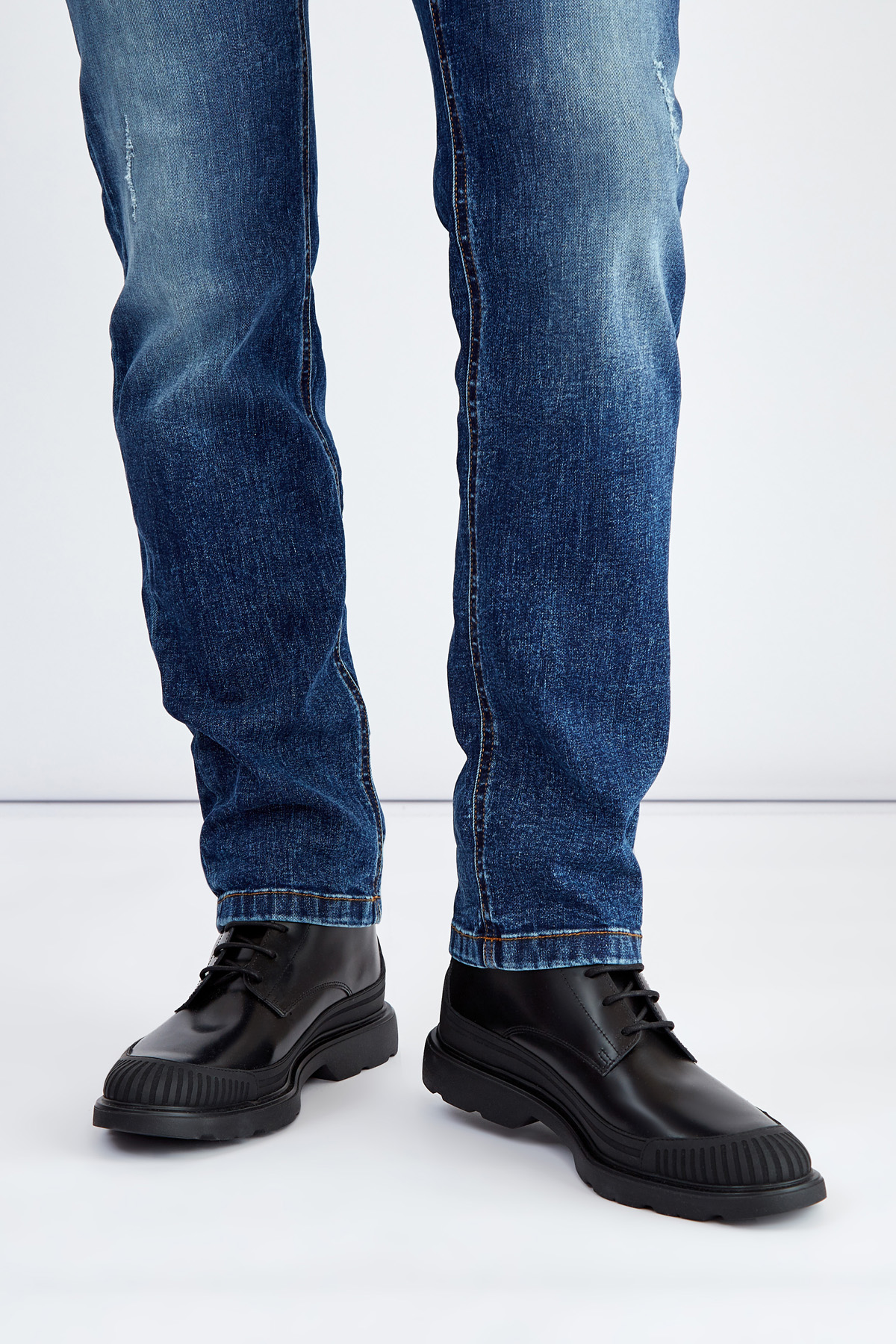 Высокие ботинки с прорезиненной отделкой и текстильными манжетами HOGAN, цвет черный, размер 43.5;44;44.5 - фото 2