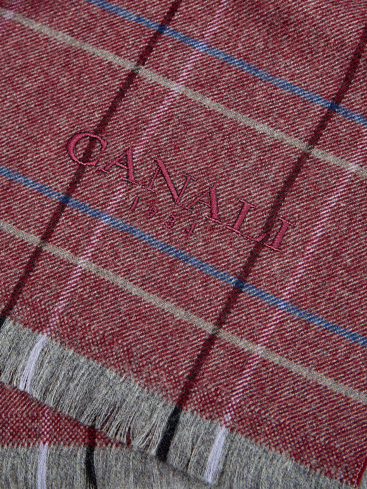 Клетчатый шарф из плотной шерстяной пряжи с бахромой CANALI, цвет бордовый, размер 40;42;44 - фото 2