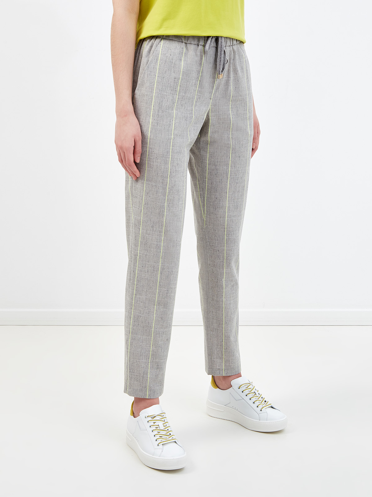 Укороченные брюки в стиле leisure с мелованным принтом LORENA ANTONIAZZI, цвет серый, размер 40;48;42 - фото 3