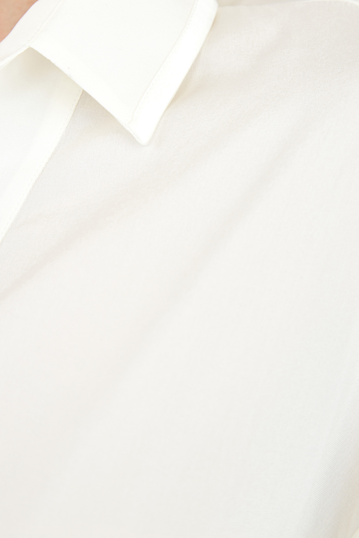 Блуза из чистого шелка с асимметричными кромками и отложным воротом LORENA ANTONIAZZI, цвет белый, размер 38;40;42 - фото 5