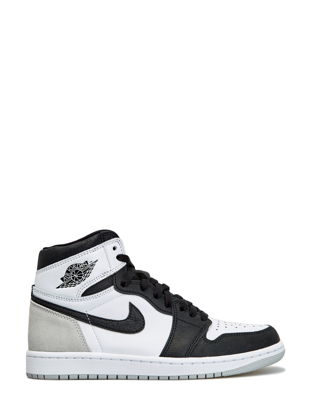 Кроссовки Jordan 1 Retro High OG 'Stage Haze' Jordan, цвет черный, размер 40;42.5;43;44;46;47.5 - фото 1