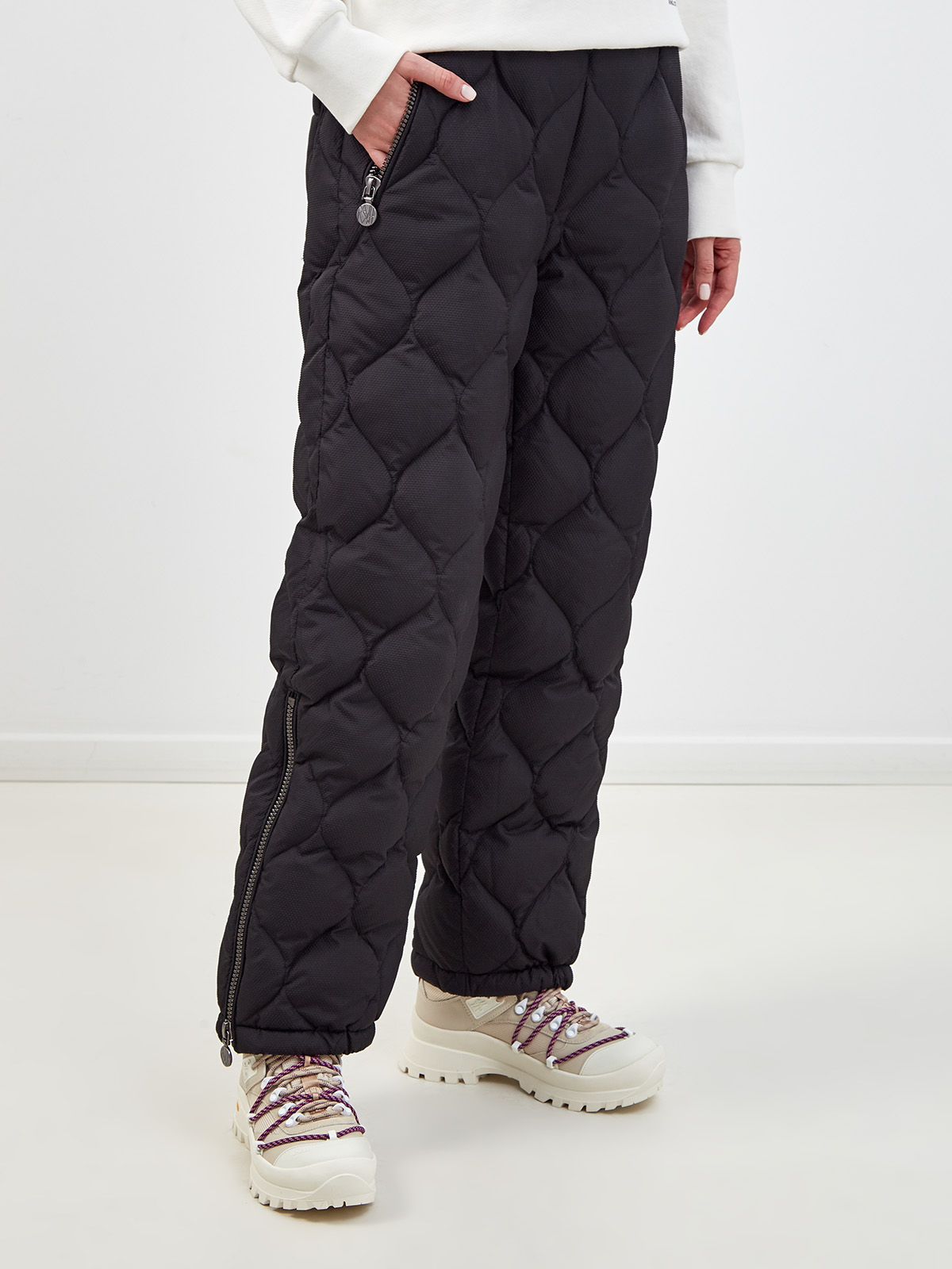 Пуховые стеганые брюки с разрезами на молниях NAUMI, цвет черный, размер S;M;L;XL - фото 3