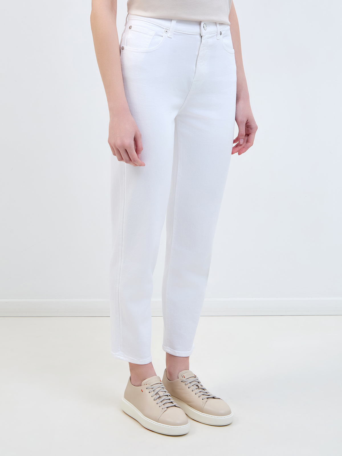 Укороченные джинсы из денима Luxe Vintage с нашивкой на поясе в тон 7 FOR ALL MANKIND, цвет белый, размер S;M;L - фото 3