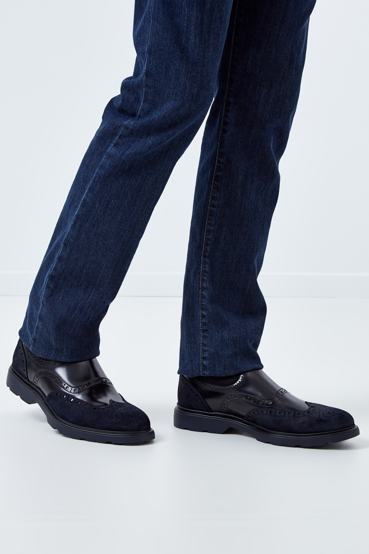 Высокие ботинки с брогированной отделкой и замшевыми вставками HOGAN, цвет мульти, размер 40;40.5;43;43.5;44;44.5 - фото 2