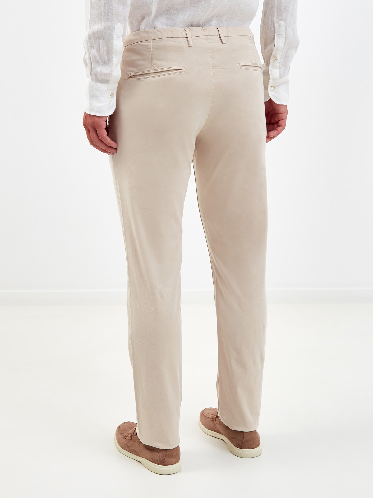 Светлые брюки из лиоцелла и хлопка с защипами CANALI, цвет бежевый, размер 48;52;54;56;50 - фото 4