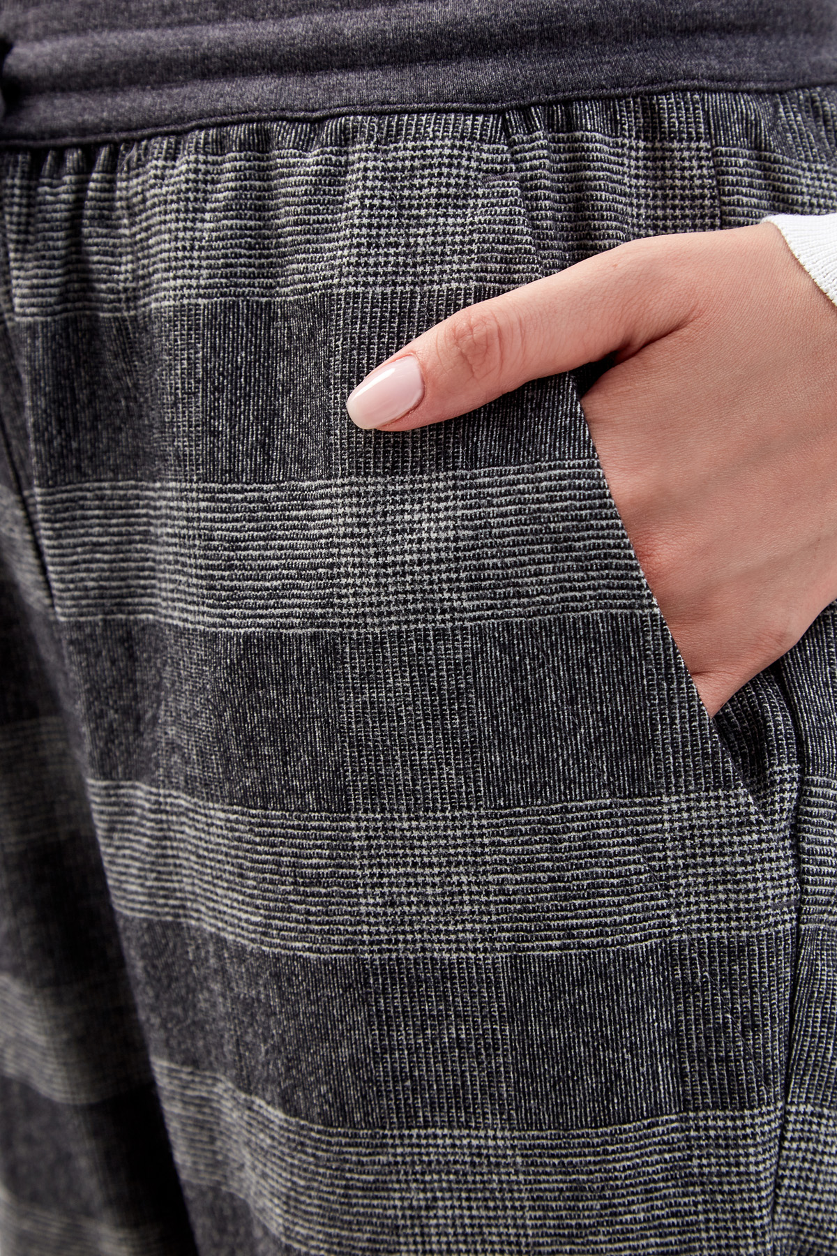 Брюки из шерстяной костюмной ткани с эластичным поясом LORENA ANTONIAZZI, цвет серый, размер 40;42 - фото 5