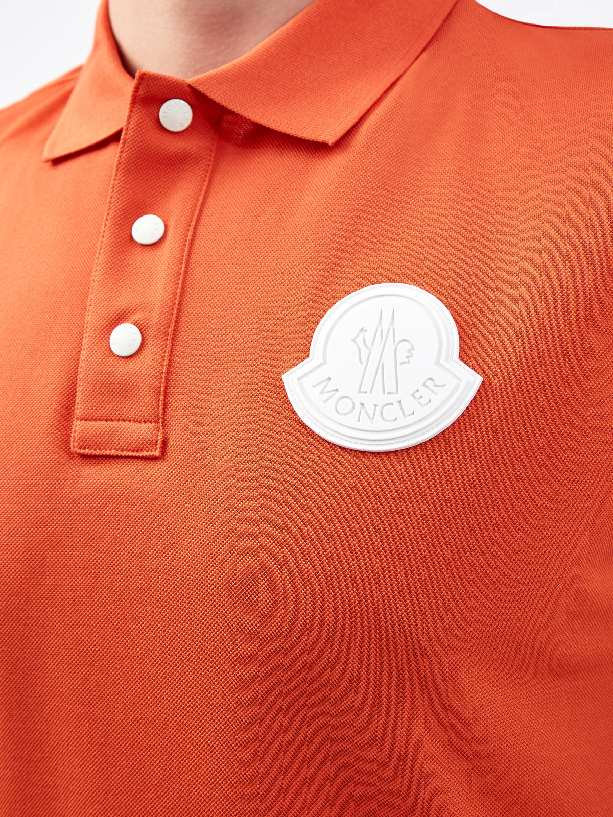 Поло из хлопкового пике с объемным логотипом бренда MONCLER, цвет оранжевый, размер M;L;2XL - фото 5