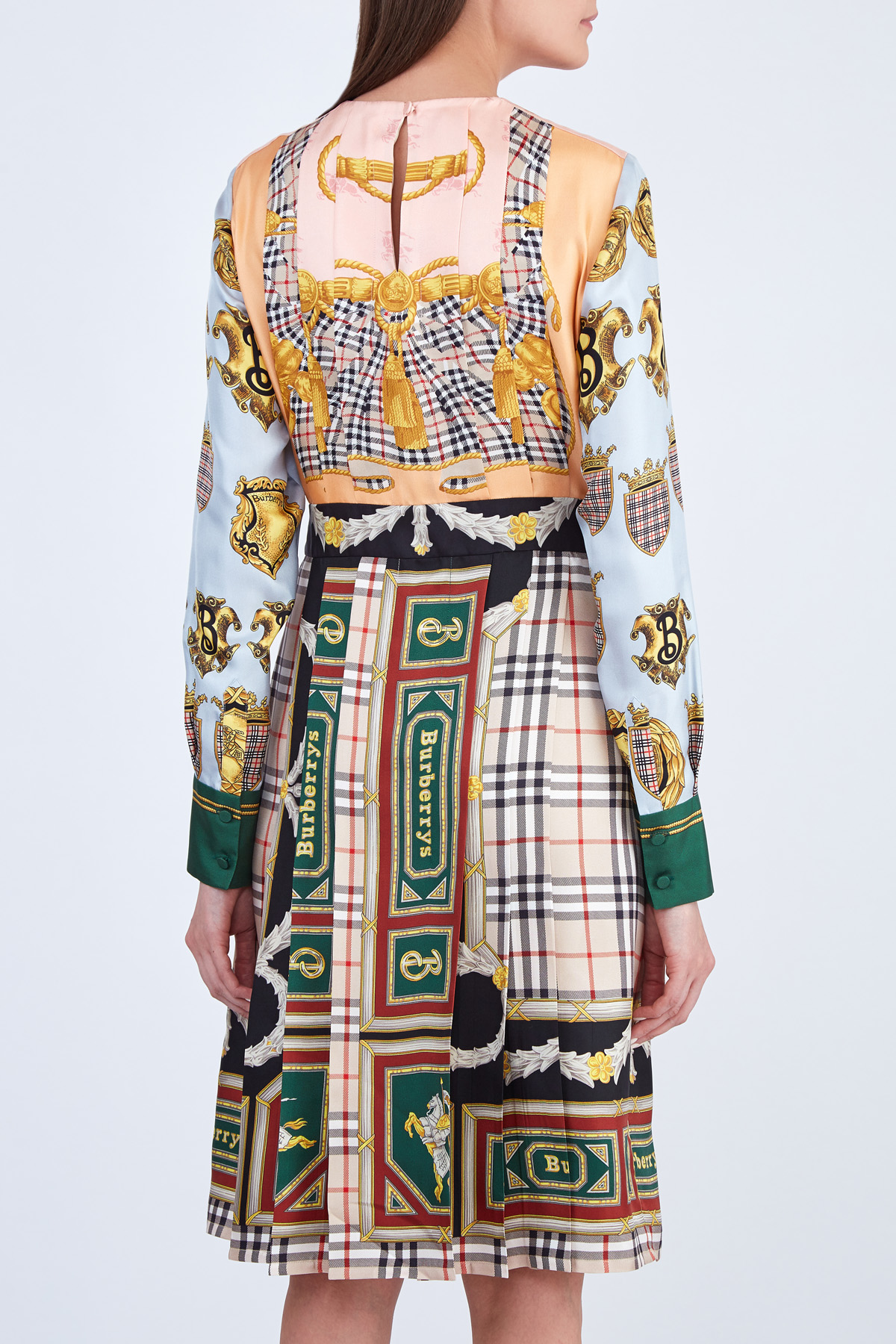 Платье из шелка с многообразием фирменных принтов из архивов бренда BURBERRY, цвет мульти, размер 10 - фото 4