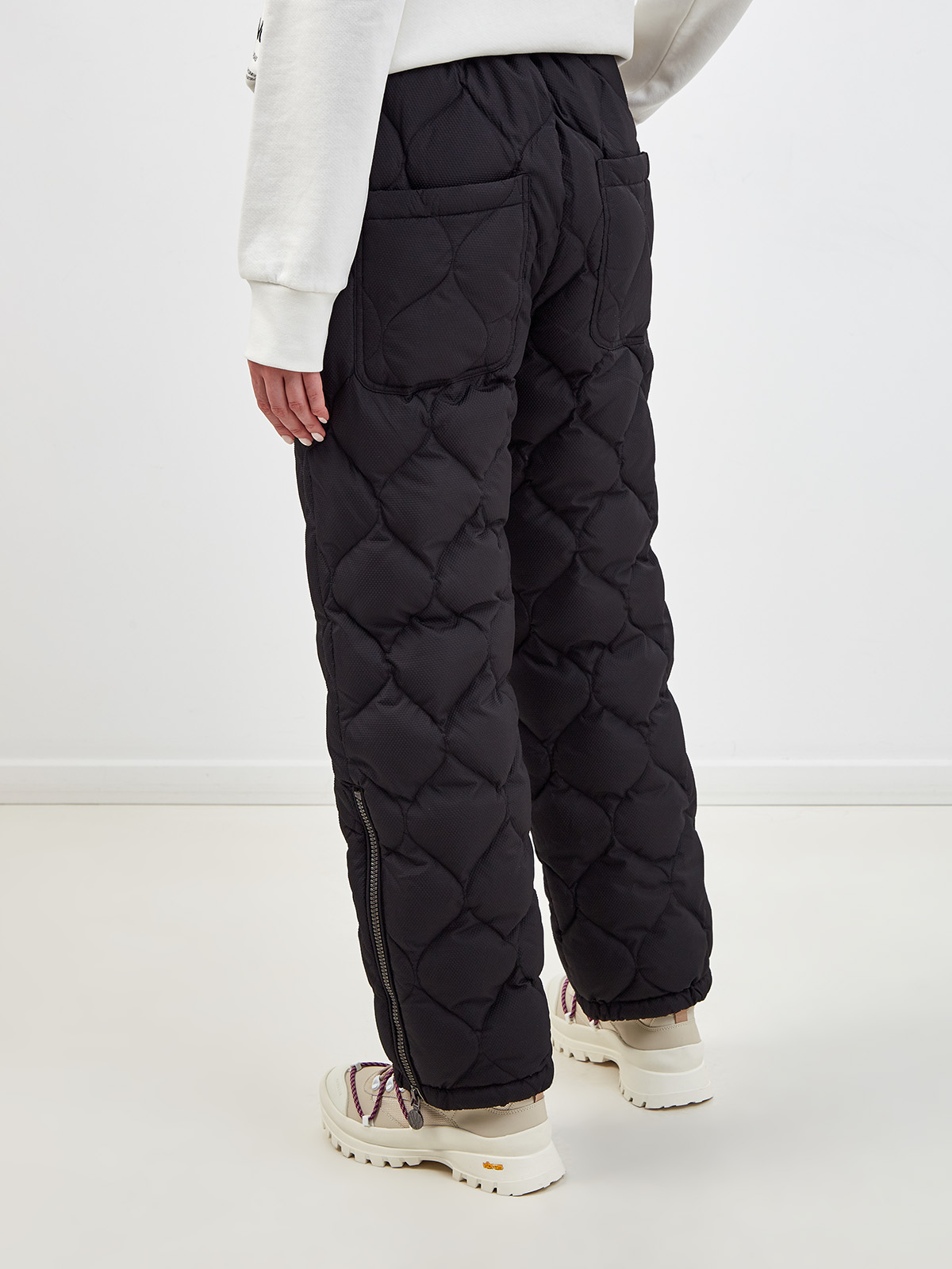 Пуховые стеганые брюки с разрезами на молниях NAUMI, цвет черный, размер S;M;L;XL - фото 4