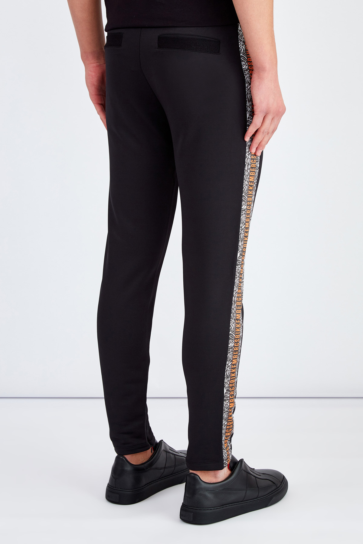 Облегающие спортивные брюки из эластичной ткани с лампасами BIKKEMBERGS, цвет черный, размер 52 - фото 4