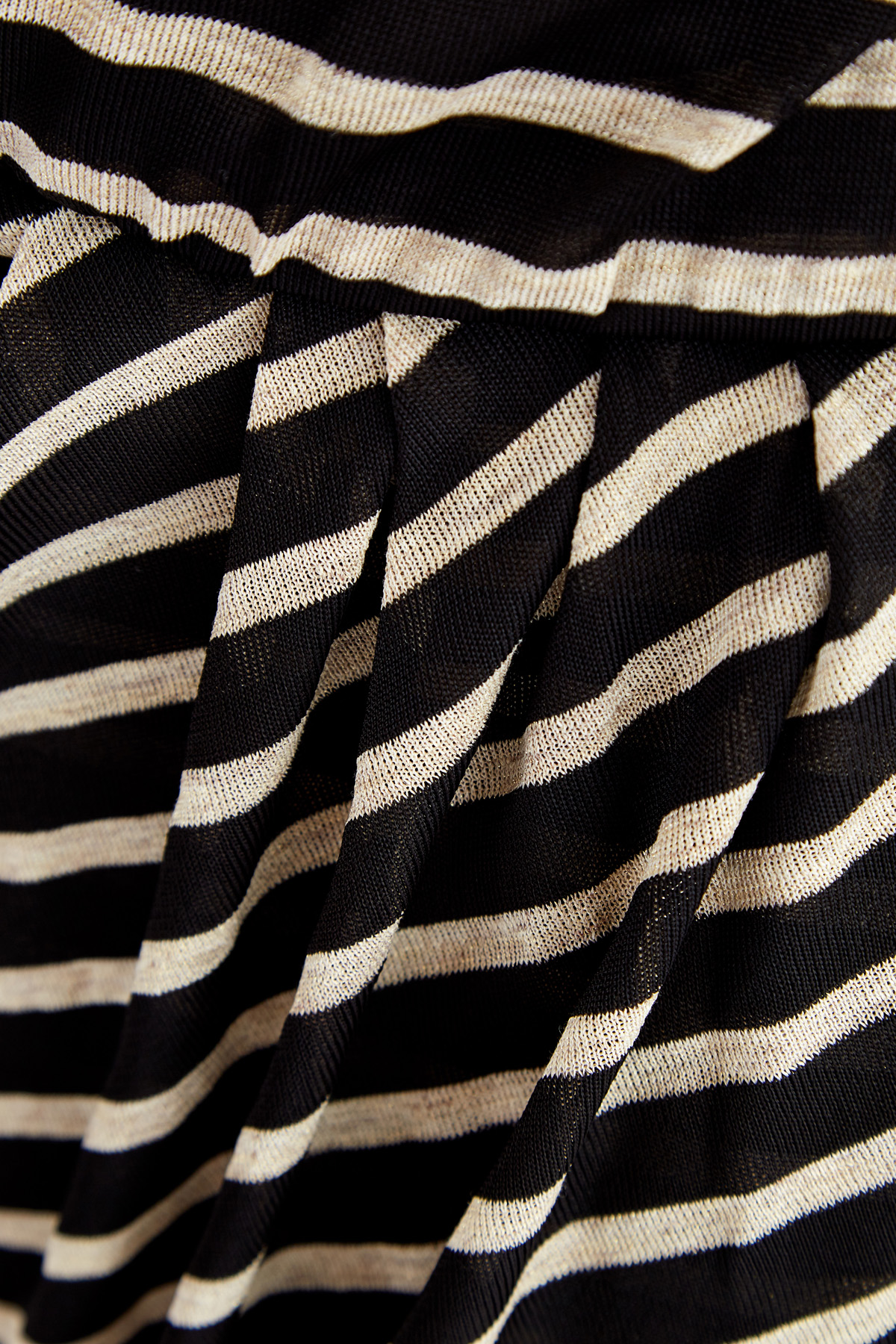 Асимметричное платье из льняной пряжи с полупрозрачным эффектом