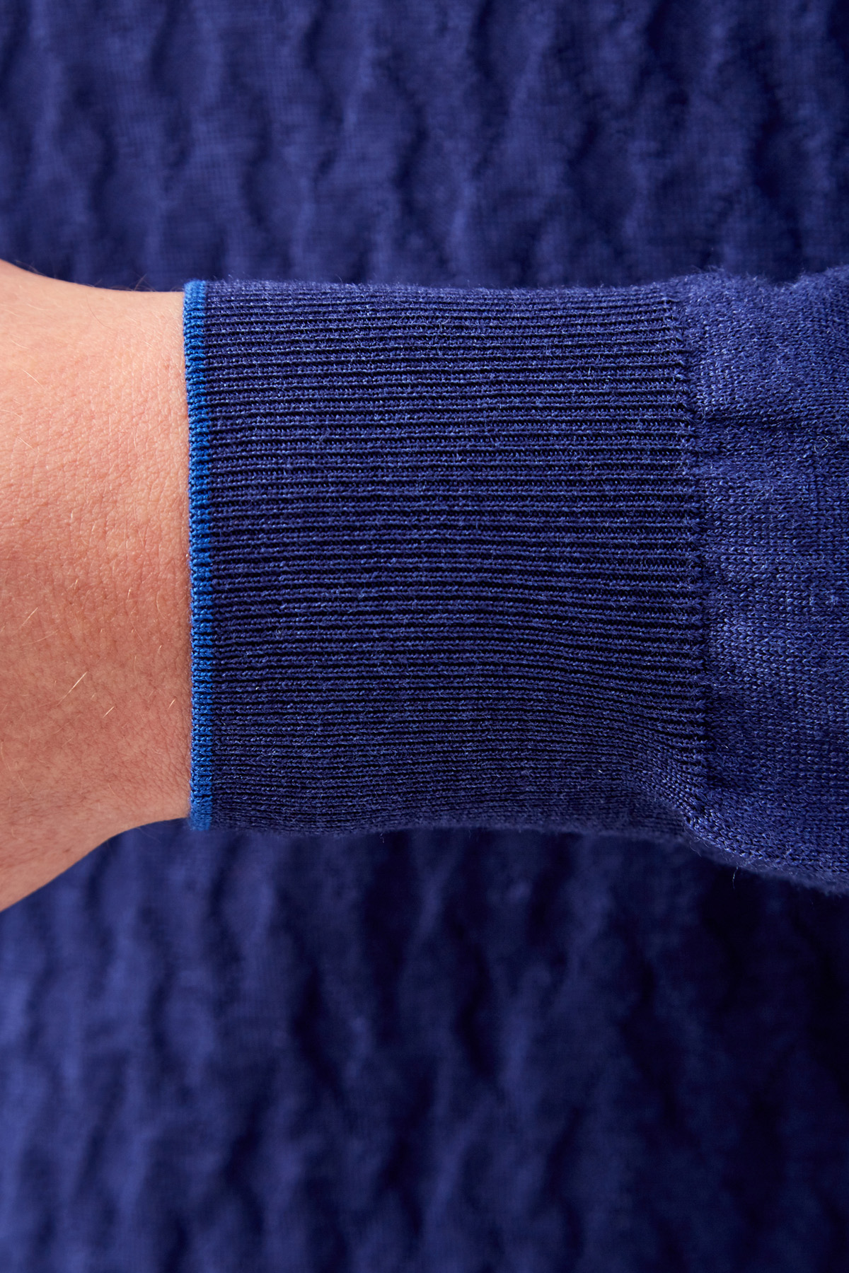 Джемпер из шерсти и шелка с фактурным ромбическим узором BERTOLO CASHMERE, цвет синий, размер 46;56;48 - фото 6
