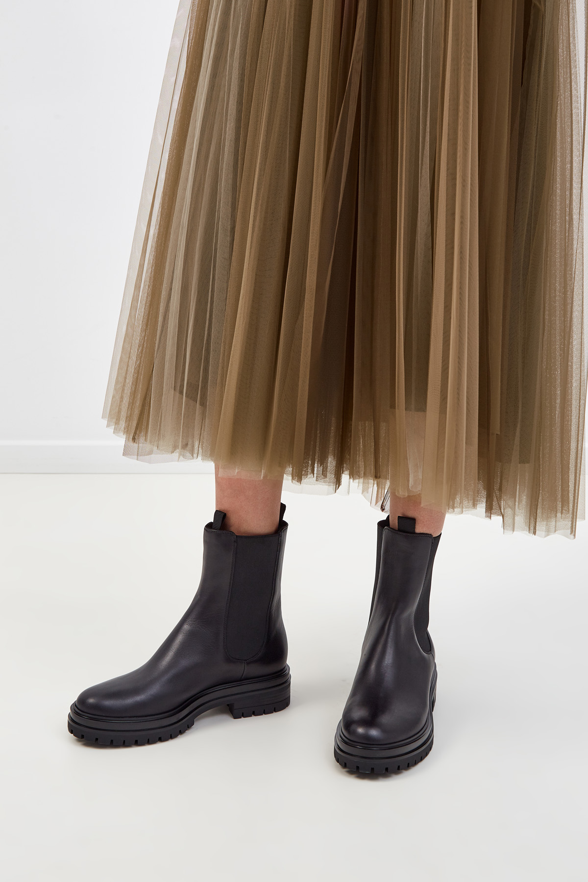 Утепленные ботинки-челси Chester из полированной кожи GIANVITO ROSSI, цвет черный, размер 5.5;6.5;7;9 - фото 2