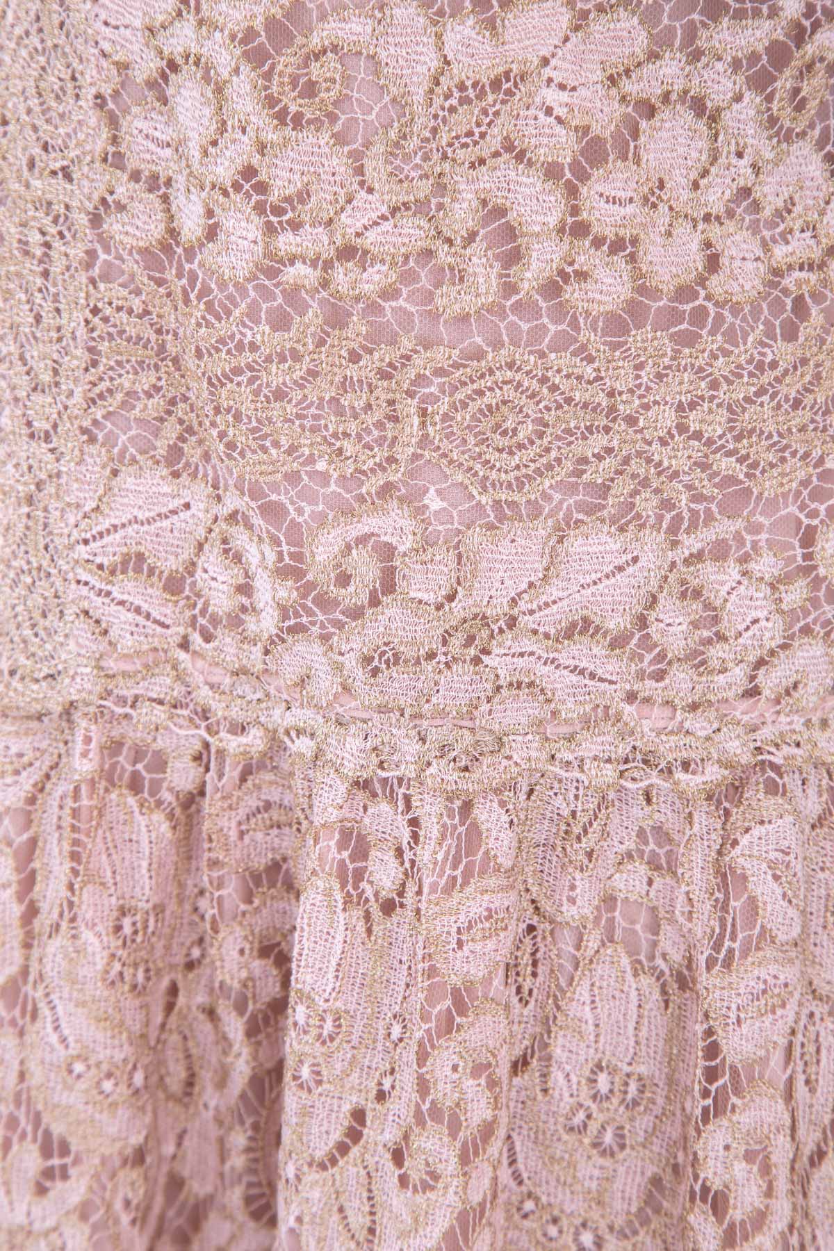 Платье-миди из кружева ручной работы с заниженной линией талии VALENTINO, цвет бежевый, размер 42 - фото 5