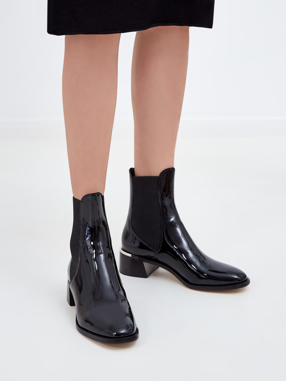 vince carmine bootie