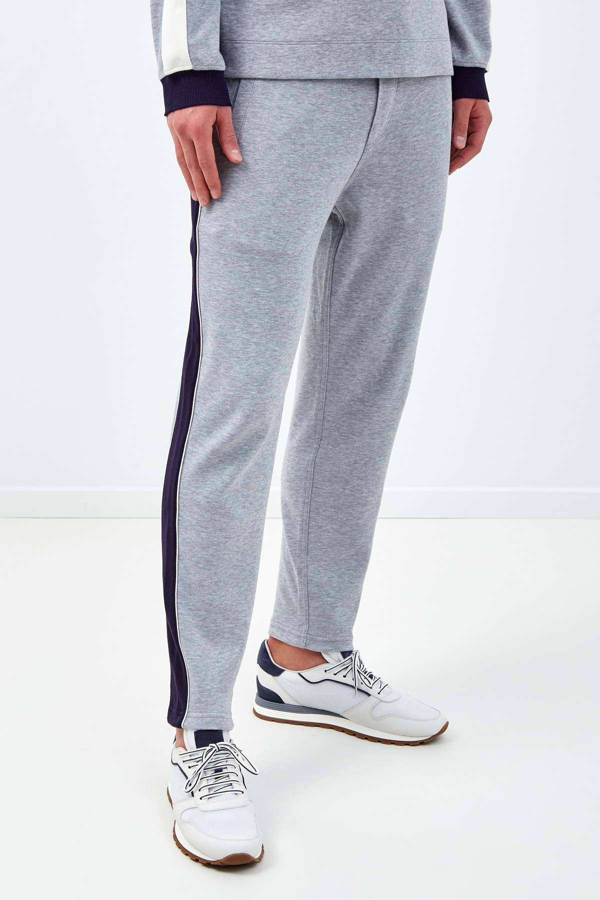 Хлопковые спортивные брюки с лампасами colorblock BRUNELLO CUCINELLI, цвет серый, размер 46 - фото 3