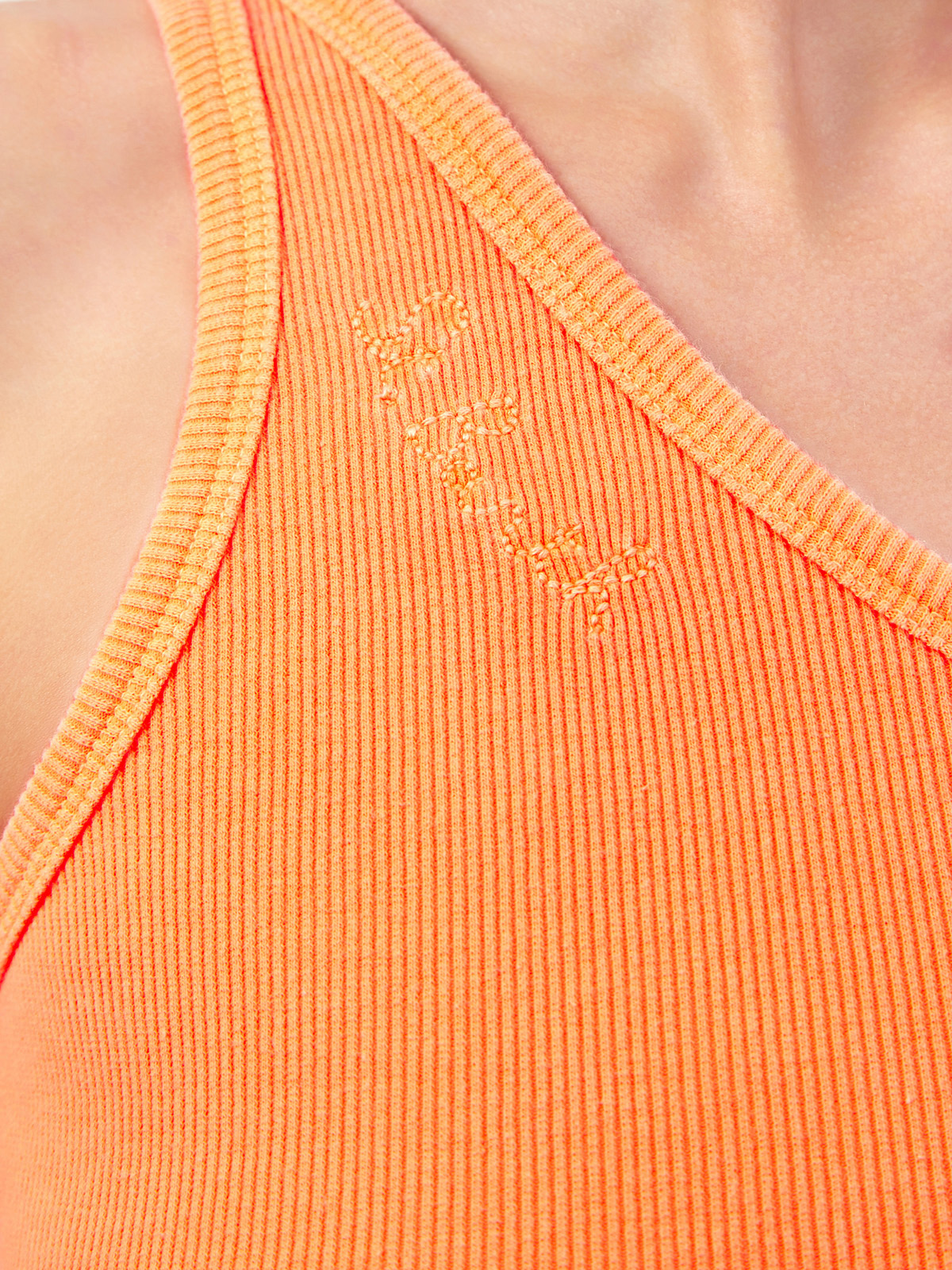 Топ асимметричного кроя в рубчик с вышивкой в тон MC2 SAINT BARTH, цвет оранжевый, размер 40;42;44 - фото 5
