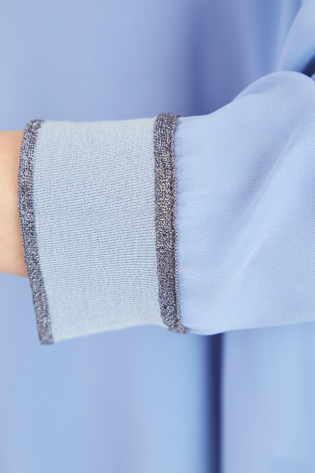 Блуза свободного кроя с трикотажными манжетами LORENA ANTONIAZZI, цвет голубой, размер 40;42 - фото 5