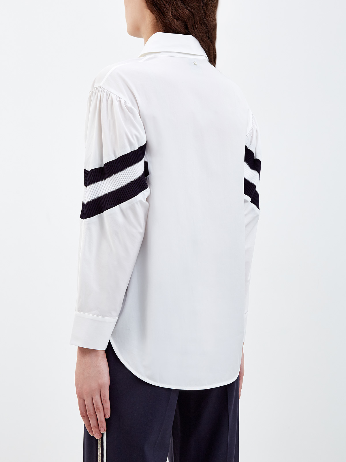 Рубашка из хлопковой саржи с фактурными вставками LORENA ANTONIAZZI, цвет белый, размер 40;42;46;48;38 - фото 4