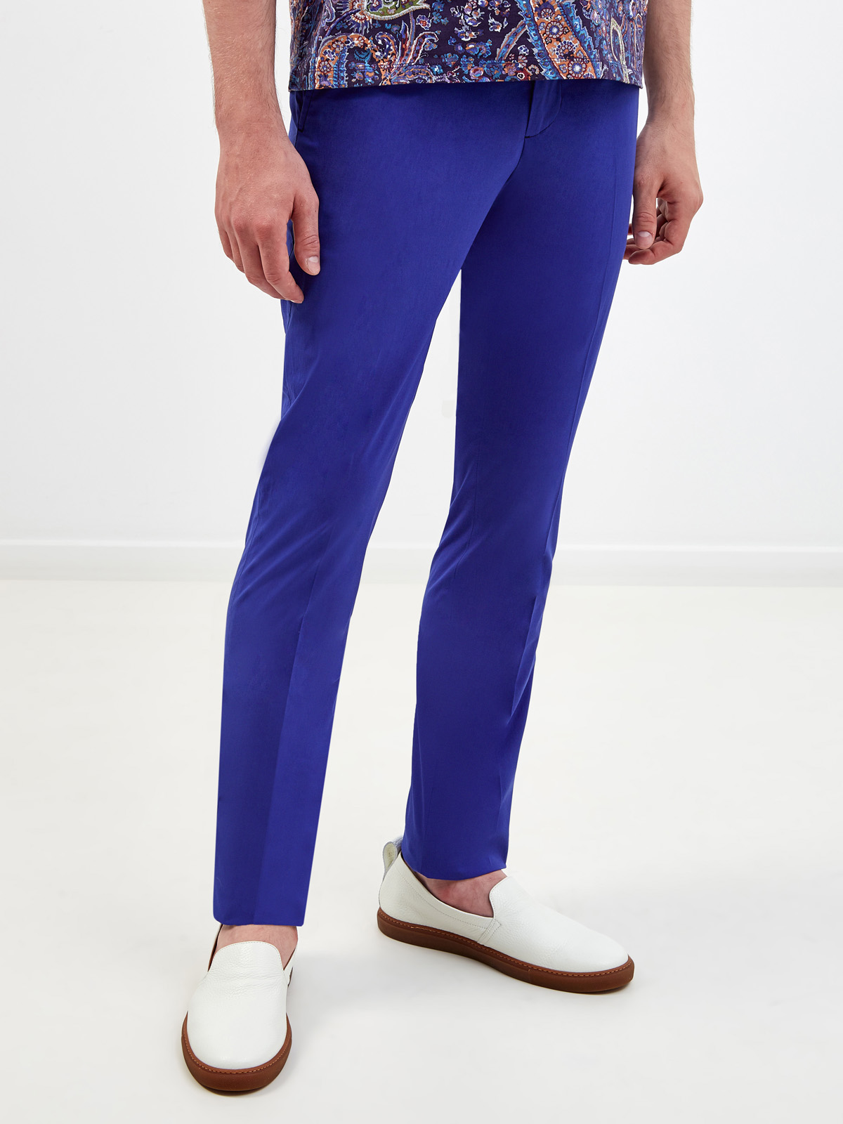 Однотонные брюки из гладкого эластичного хлопка ETRO, цвет синий, размер 48;50;54;56;46 - фото 3