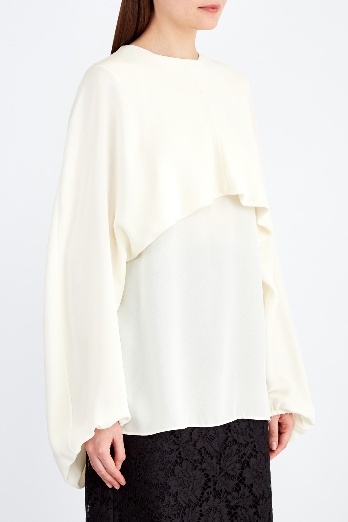 Шелковая блуза из жоржета с объемными рукавами и кейпом VALENTINO, цвет бежевый, размер 40 - фото 3