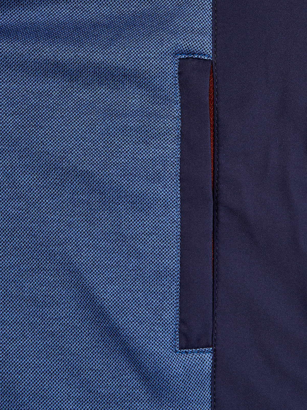 Бомбер из ветрозащитного стеганого нейлона с эластичными кромками