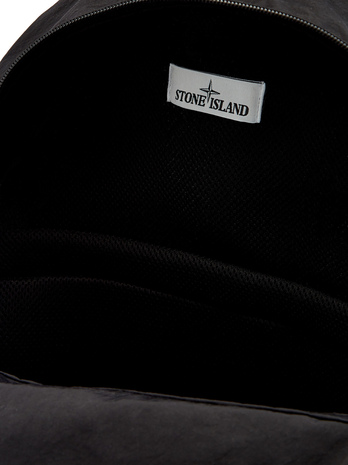 Вместительный рюкзак в стиле urban с двумя отделениями STONE ISLAND, цвет черный, размер 52;54;56 - фото 7