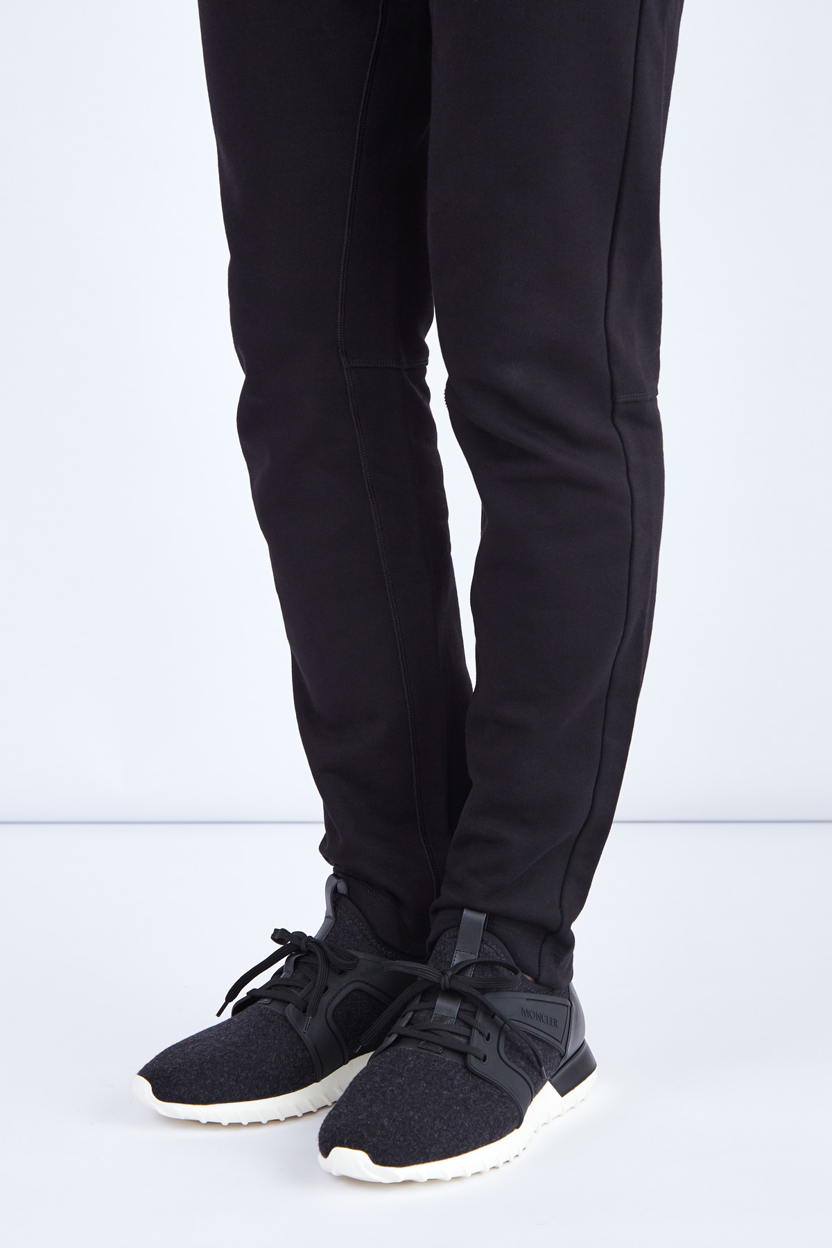 Кроссовки Emilien из шерстяного войлока с отделкой из кожи MONCLER, цвет черно-белый, размер 39;40 - фото 2