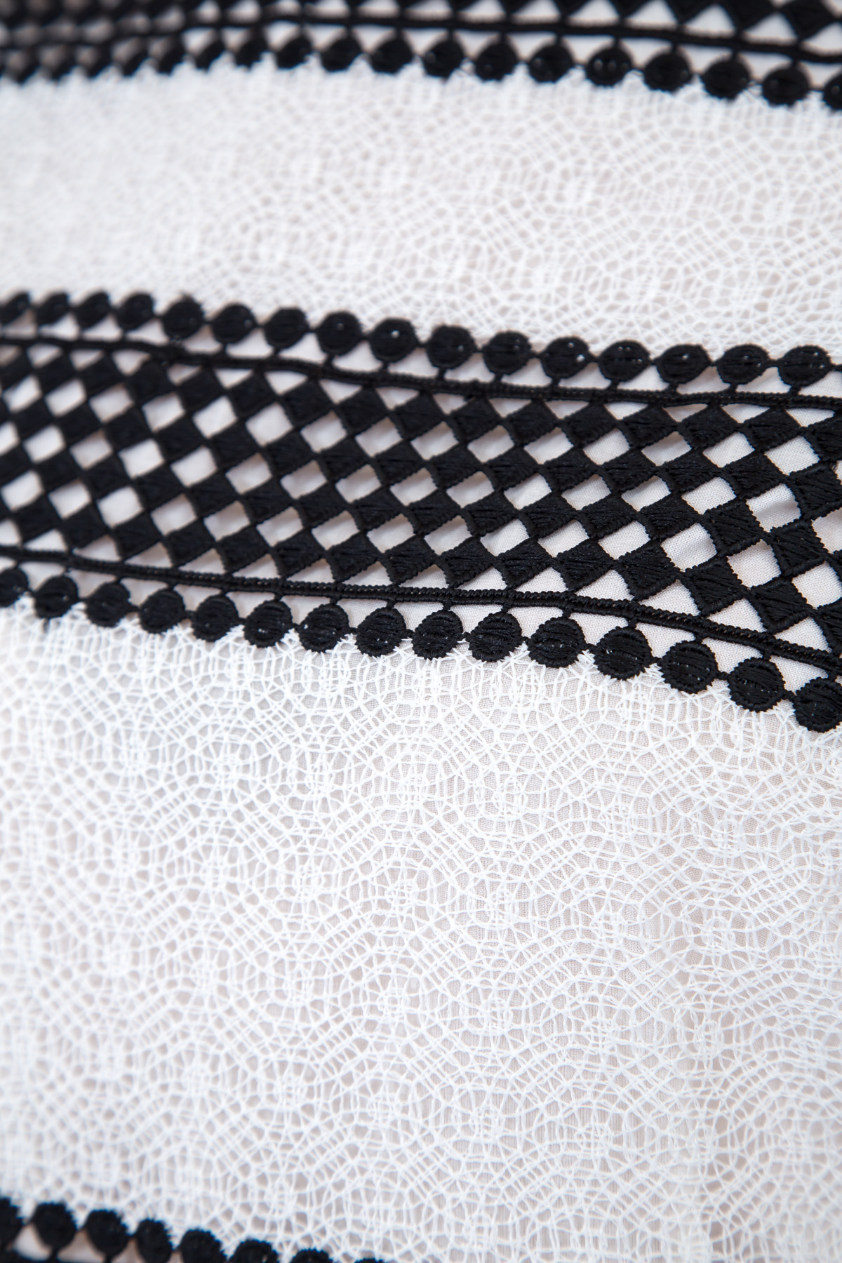платье MICHAEL Michael Kors, цвет черно-белый, размер 2 - фото 5