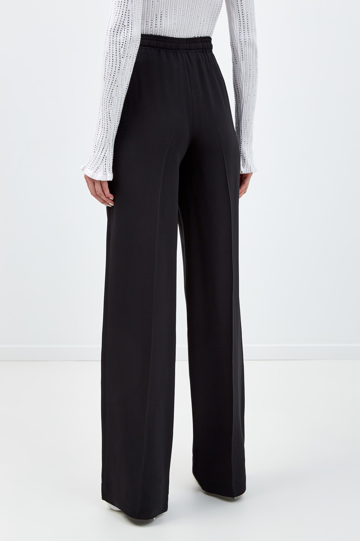 Струящиеся брюки-клеш с эластичным поясом ERMANNO SCERVINO, цвет черный, размер 42;44;46;40 - фото 4