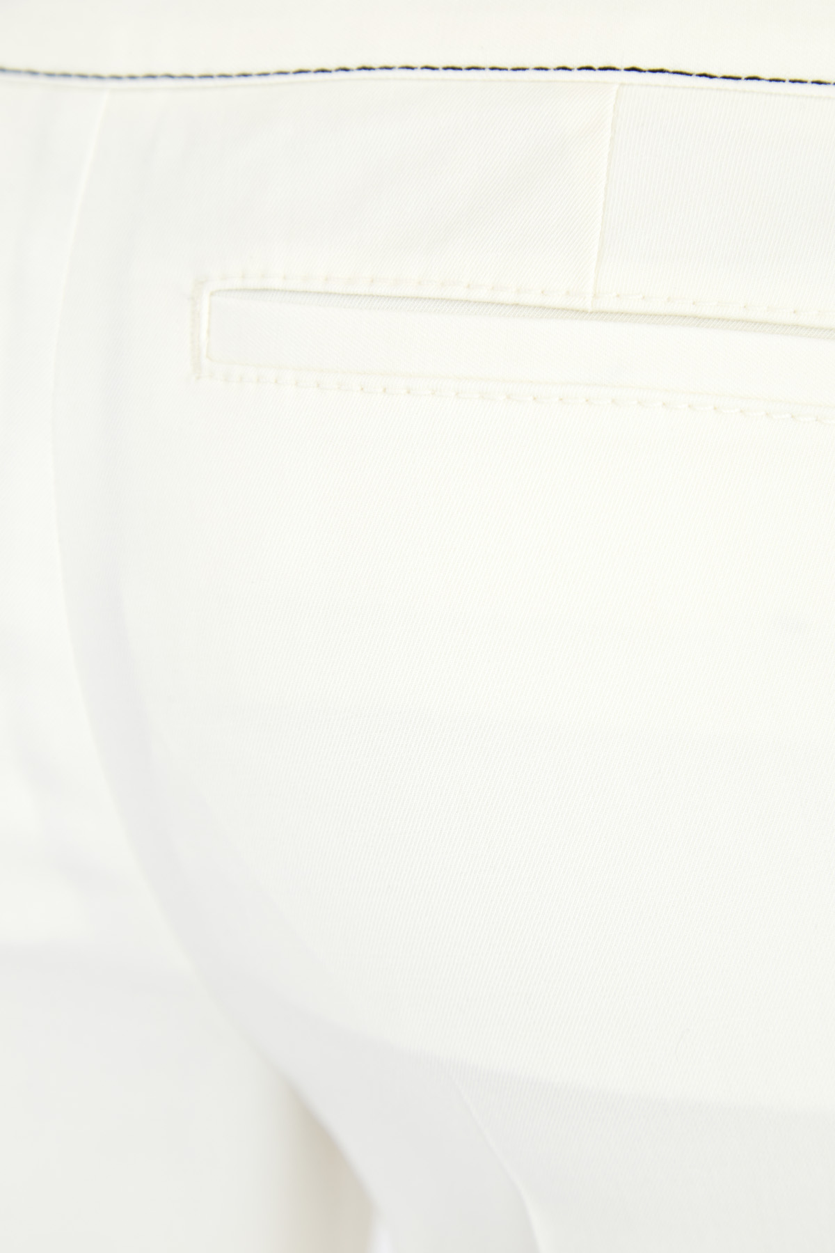 Брюки из шерстяного габардина с разрезами на кнопках по бокам REDVALENTINO, цвет белый, размер 38;42 - фото 7