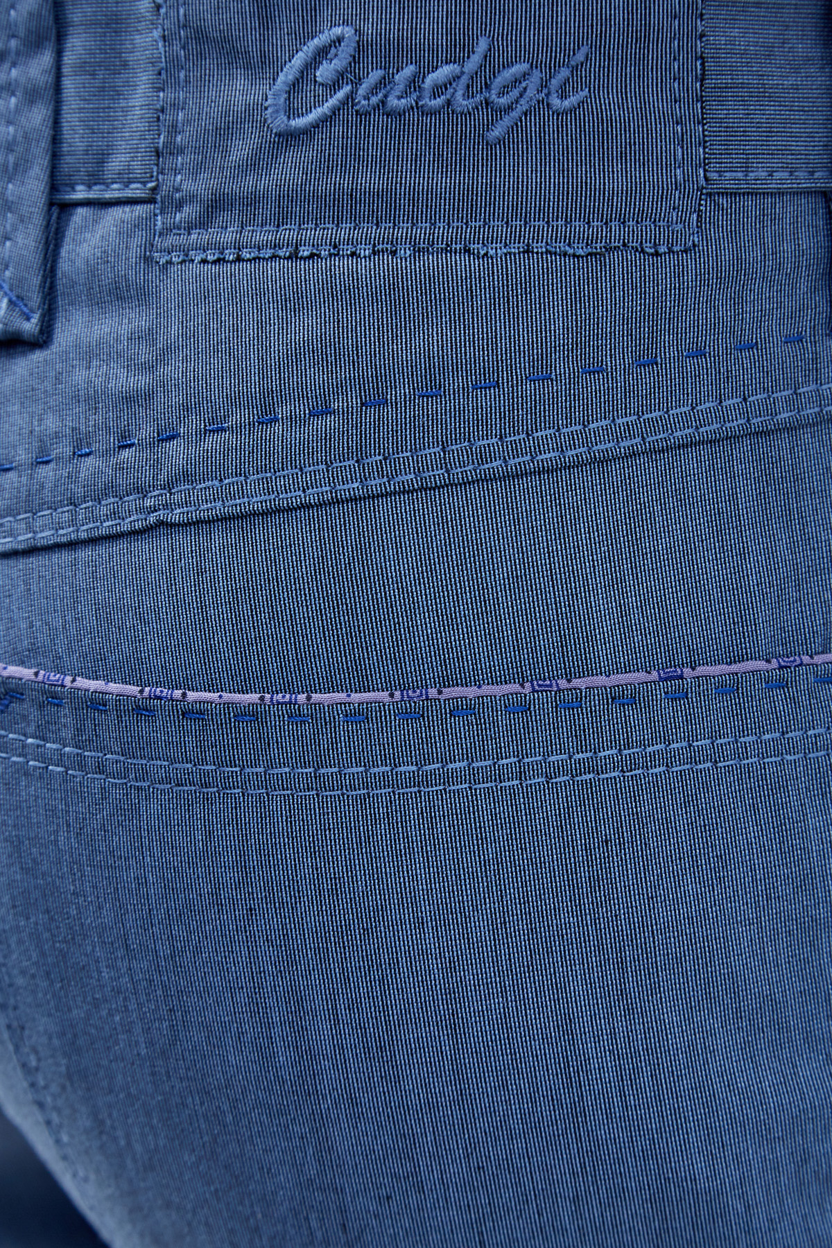 Джинсы из легкого денима с ручной отстрочкой швов CUDGI, цвет голубой, размер 4XL;L - фото 6