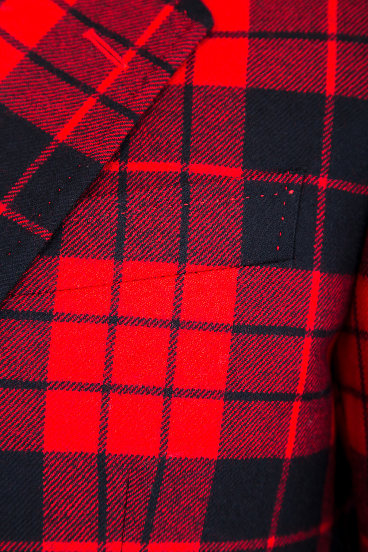 Шерстяной пиджак в шотландскую клетку с тремя карманами GUCCI, цвет красный, размер 48;50 - фото 5