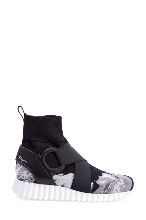 Женские кроссовки SALVATORE_FERRAGAMO купить за 17 190 руб.